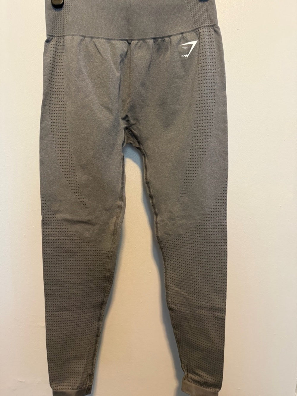 Gymshark Women’s Charcoal Seamless Leggings